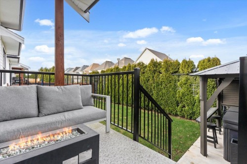 8-46450 Bedford Parkway, Chilliwack, BC 