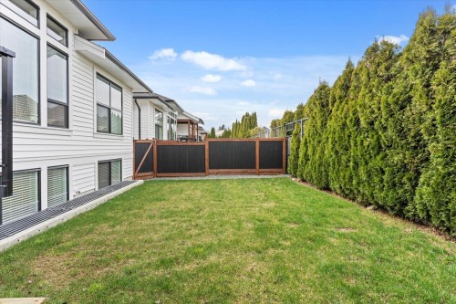 8-46450 Bedford Parkway, Chilliwack, BC 