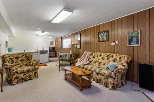 560 Wardle Street, Hope, BC 