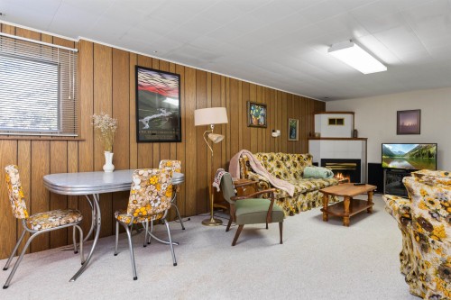 560 Wardle Street, Hope, BC 