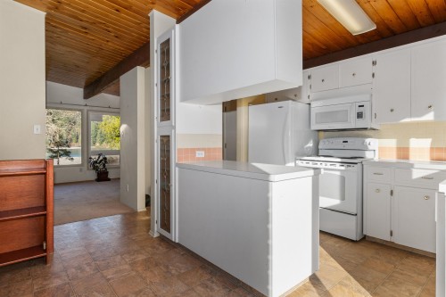 560 Wardle Street, Hope, BC 