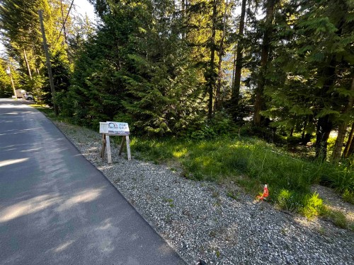 14902 Parkwood Street, Sunshine Valley, BC 