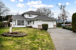 10129 Rosewood Place  Rosedale, BC V0X 1X0