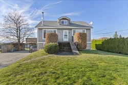 9227 Annis Road  Rosedale, BC V0X 1X2