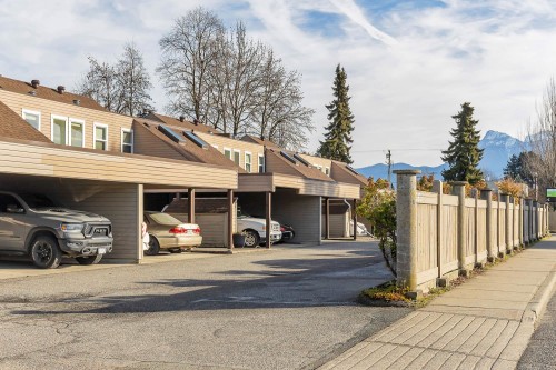 6-45915 Cheam Avenue  Chilliwack, BC V2P 1N7