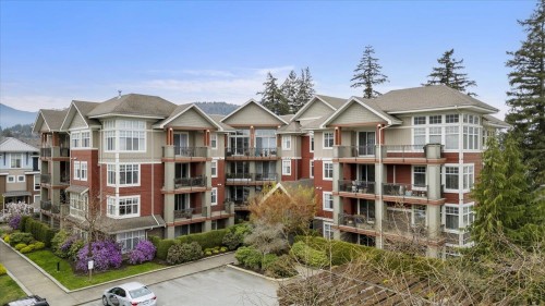 204A-45595 Tamihi Way  Chilliwack, BC V2R 0G3
