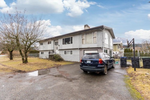 385 3Rd Avenue, Hope, BC 