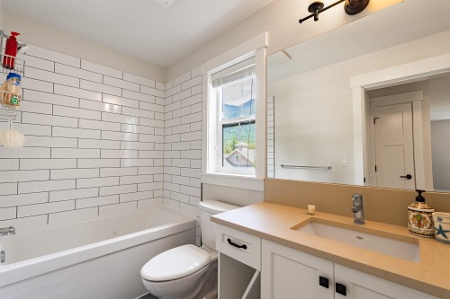 43318 Creekside Circle, Chilliwack, BC 