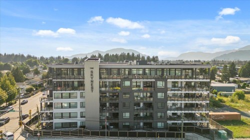 408-45757 Watson Road  Chilliwack, BC V2R 2H1