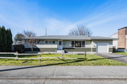 9719 Hazel Street  Chilliwack, BC V2P 5P1