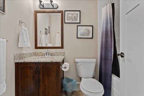 5767 Garrison Boulevard, Chilliwack, BC 