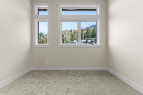 8517 Nixon Road, Chilliwack, BC 