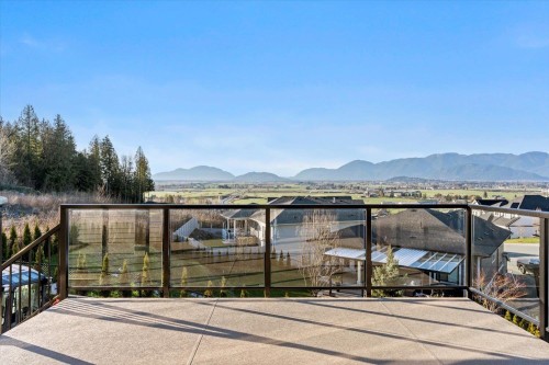 8517 Nixon Road, Chilliwack, BC 