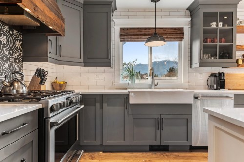 10125 Shamrock Drive, Chilliwack, BC 