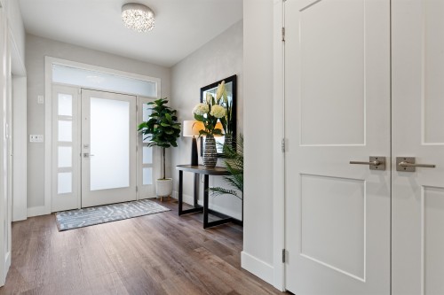 10037 Magnolia Place, Rosedale, BC 