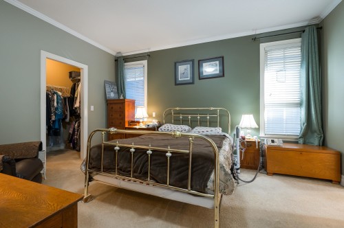 5877 Garrison Boulevard, Chilliwack, BC 