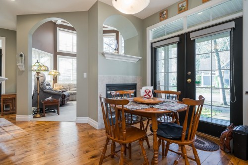 5877 Garrison Boulevard, Chilliwack, BC 