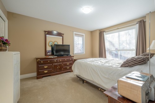 5877 Garrison Boulevard, Chilliwack, BC 