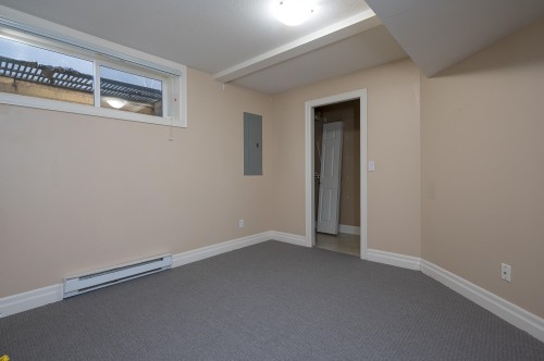 5877 Garrison Boulevard, Chilliwack, BC 