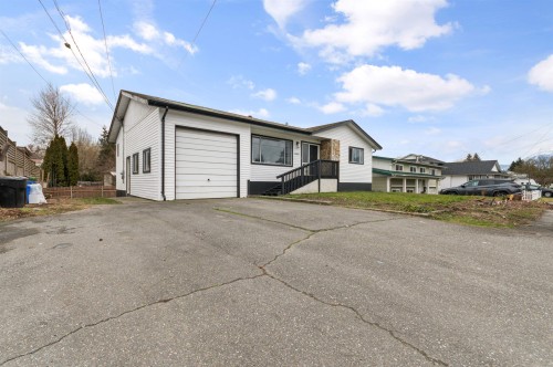 45601 Fernway Avenue  Chilliwack, BC V2P 3B2