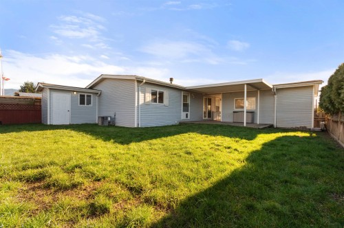 8-45918 Knight Road  Chilliwack, BC V2R 3X4