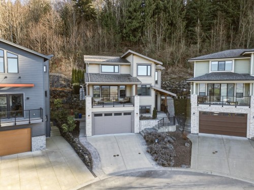50-50778 Ledgestone Place  Chilliwack, BC V2P 0E7