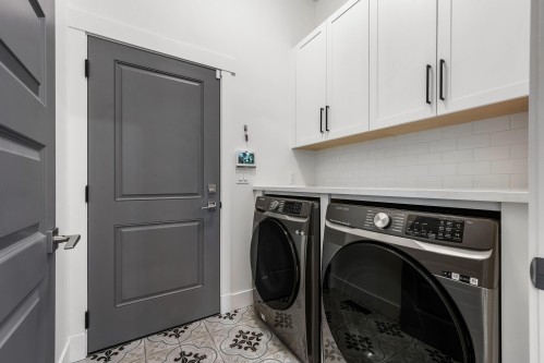 88-1880 Columbia Valley Road, Lindell Beach, BC 