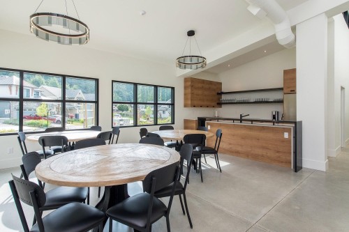 88-1880 Columbia Valley Road, Lindell Beach, BC 