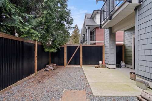 6-46339 Hope River Road, Chilliwack, BC 