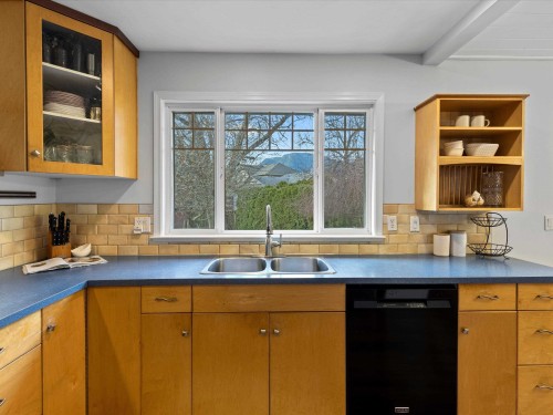 6909 Fraser Drive, Agassiz, BC 