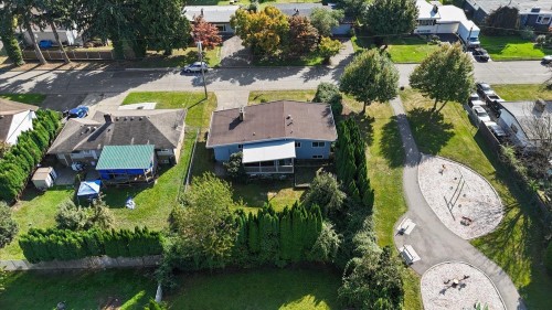 45415 Barton Avenue, Chilliwack, BC 