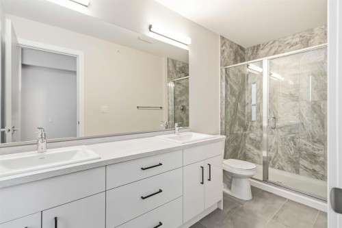 211-46150 Thomas Road, Chilliwack, BC 