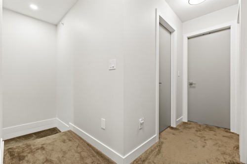 211-46150 Thomas Road, Chilliwack, BC 