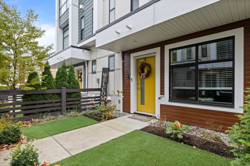 211-46150 Thomas Road, Chilliwack, BC 