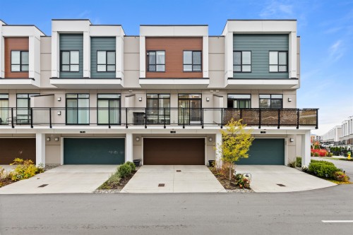211-46150 Thomas Road, Chilliwack, BC 
