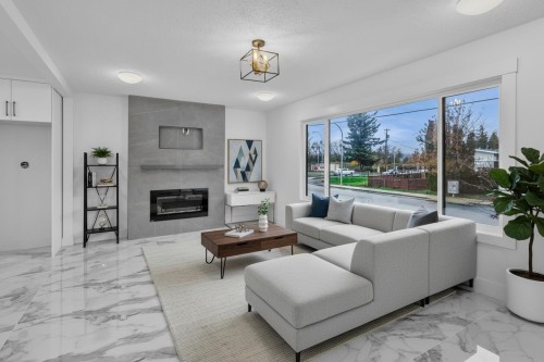 45122 Balmoral Avenue  Chilliwack, BC V2R 3G8