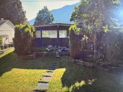 1876 Vera Road  Lindell Beach, BC V2R 4X1