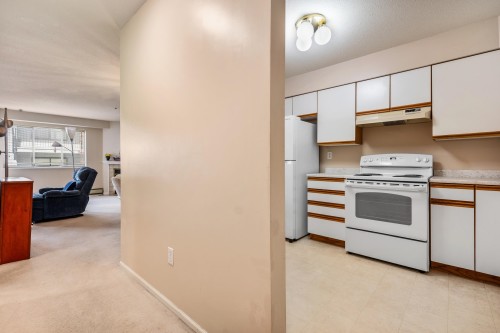 204-9186 Edward Street, Chilliwack, BC 