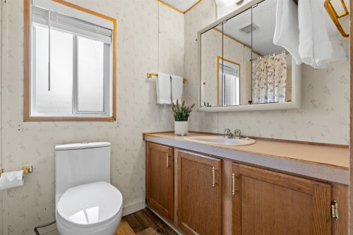 216-45835 Sleepy Hollow Road, Cultus Lake, BC 