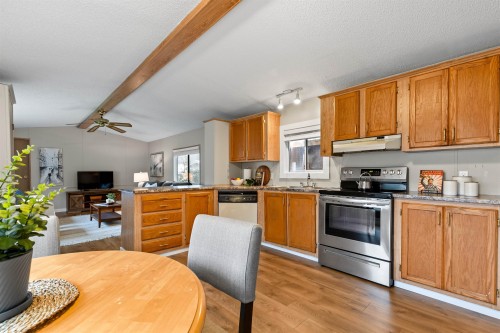 216-45835 Sleepy Hollow Road, Cultus Lake, BC 