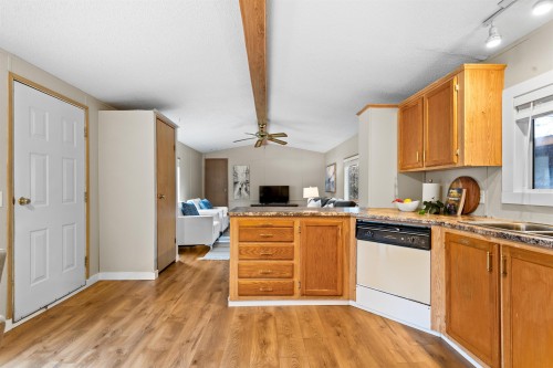 216-45835 Sleepy Hollow Road, Cultus Lake, BC 