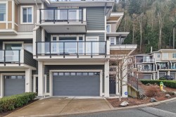 48-6026 Lindeman Street  Chilliwack, BC V2R 0W1