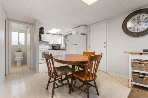 44882 Cumberland Avenue, Chilliwack, BC 