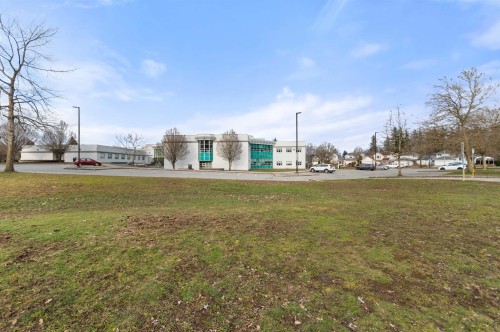 44882 Cumberland Avenue, Chilliwack, BC 