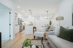 302-46187 Thomas Road  Chilliwack, BC V2R 6H3