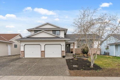 44983 Cumberland Avenue  Chilliwack, BC V2R 3C2