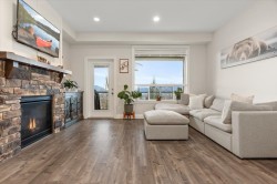 123-6026 Lindeman Street  Chilliwack, BC V2R 0W1