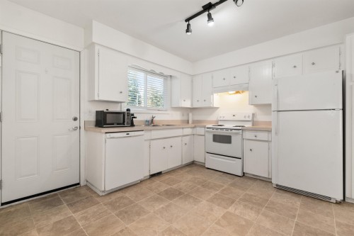 20143 Silverview Road, Hope, BC 