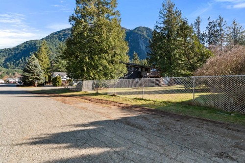 20143 Silverview Road, Hope, BC 
