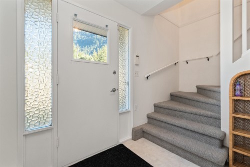 20143 Silverview Road, Hope, BC 